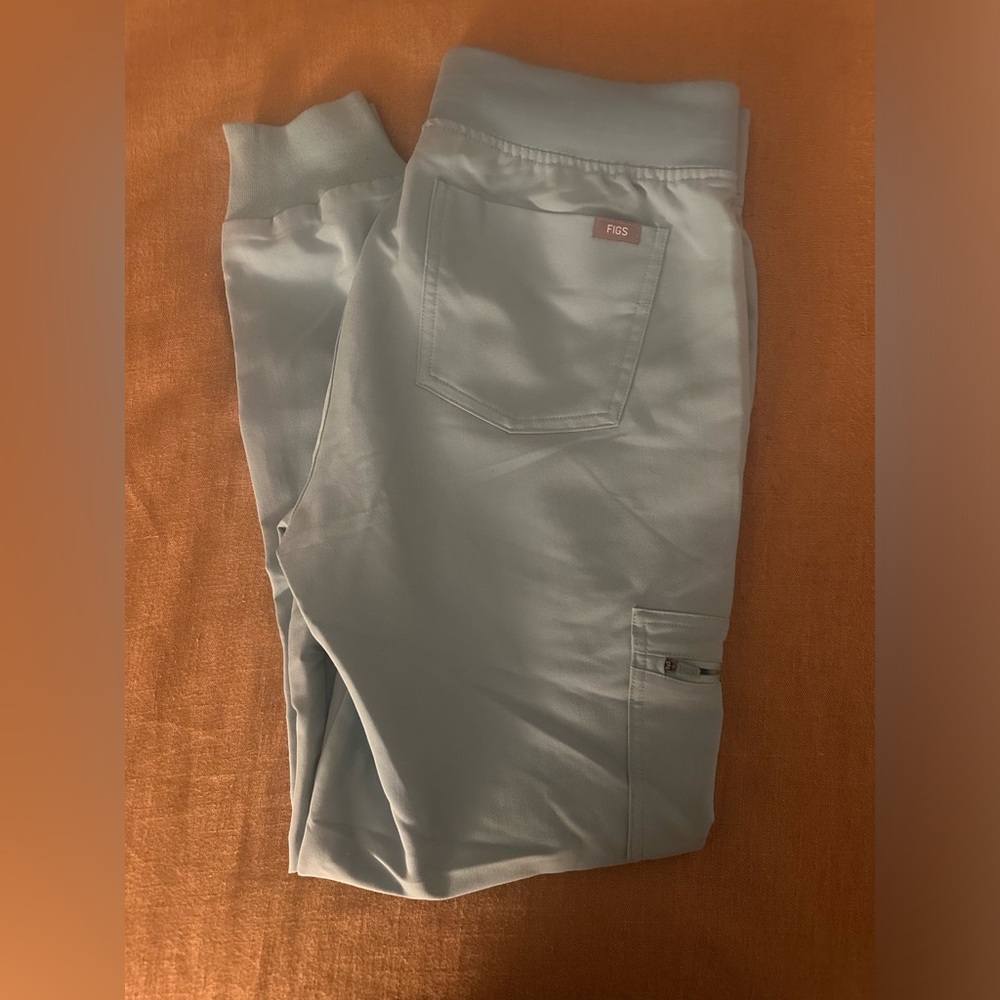 New - Light Blue Zamora High-Waisted Jogger Scrub Pants - Figs size S